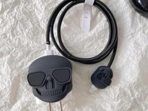 Apple 20W USB-C Power Adapter